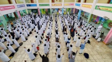 إجراء عاجل.. سلطات السعودية تتخذ قرارًا صارمًا تجاه معلم مصري في مدارسها